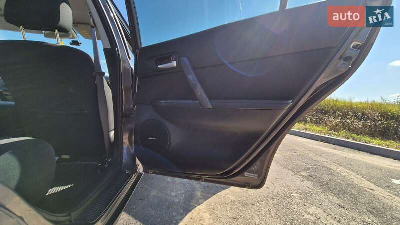 Лифтбек Mazda 6 2006 в Ровно