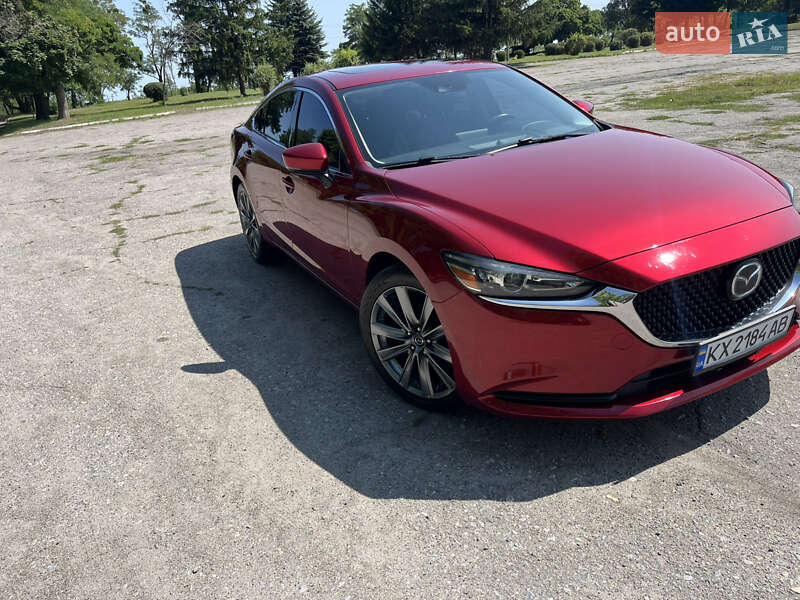 Седан Mazda 6 2018 в Чугуеве