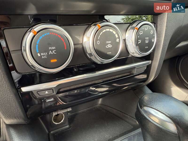 Седан Mazda 6 2016 в Киеве