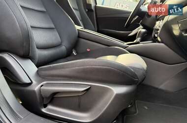 Седан Mazda 6 2016 в 