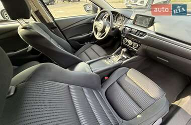 Седан Mazda 6 2016 в 