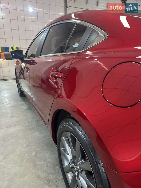 Седан Mazda 6 2018 в Львове