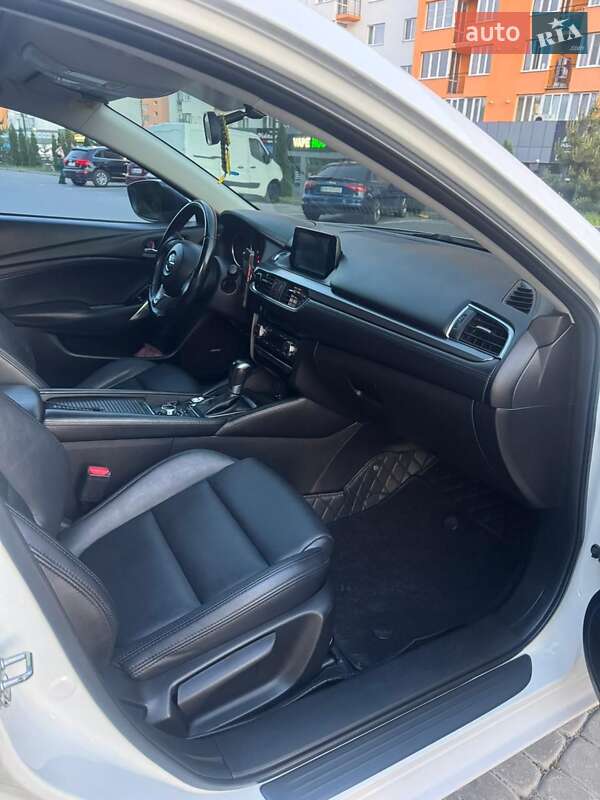 Седан Mazda 6 2016 в Виннице