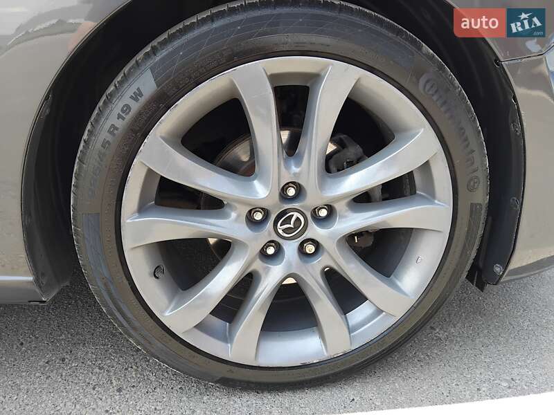 Седан Mazda 6 2014 в Тернополе