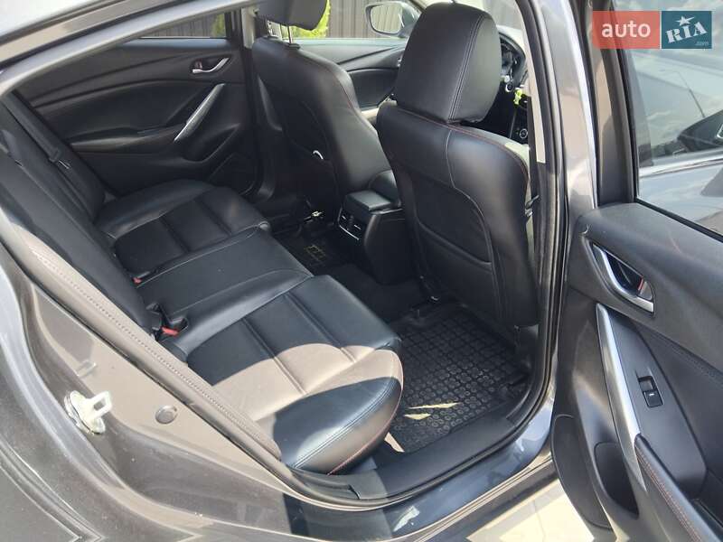 Седан Mazda 6 2014 в Тернополе