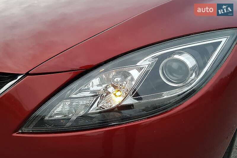 Седан Mazda 6 2008 в Черновцах