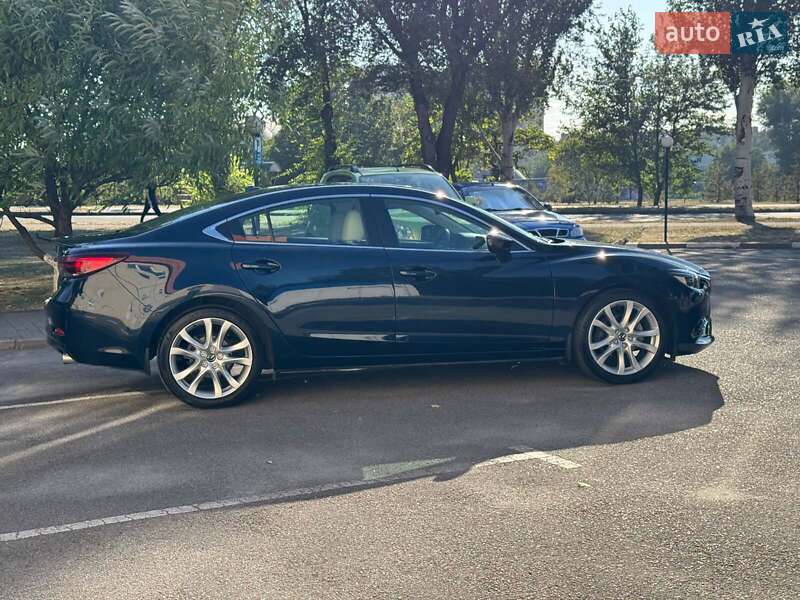 Седан Mazda 6 2015 в Запорожье