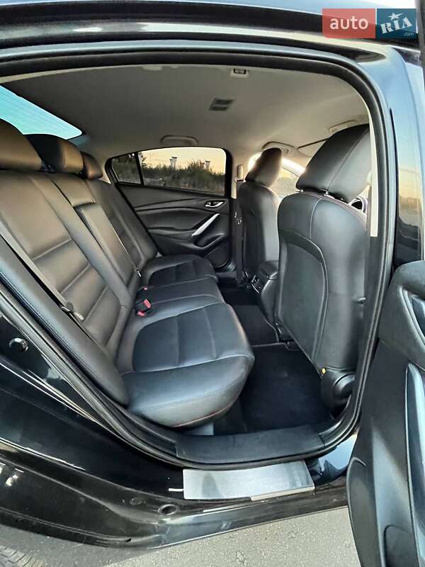 Седан Mazda 6 2013 в Новомосковске