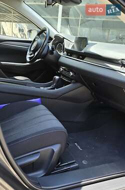 Универсал Mazda 6 2022 в 