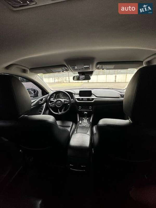 Седан Mazda 6 2017 в Ивано-Франковске