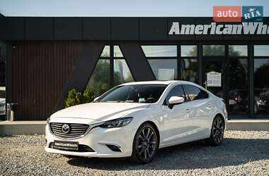 Седан Mazda 6 2016 в Чернівцях