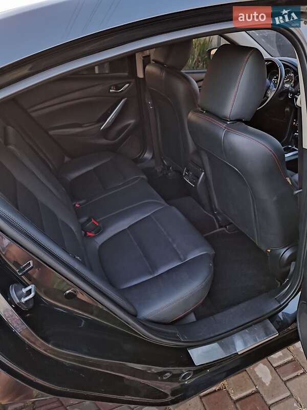 Седан Mazda 6 2013 в Новомосковске