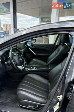 Седан Mazda 6 2015 в 