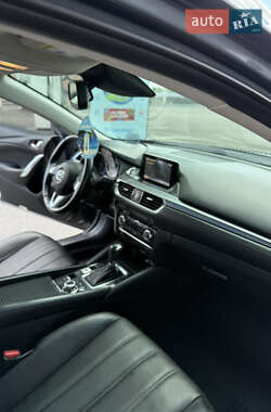 Седан Mazda 6 2015 в 