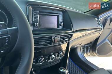 Седан Mazda 6 2013 в Днепре