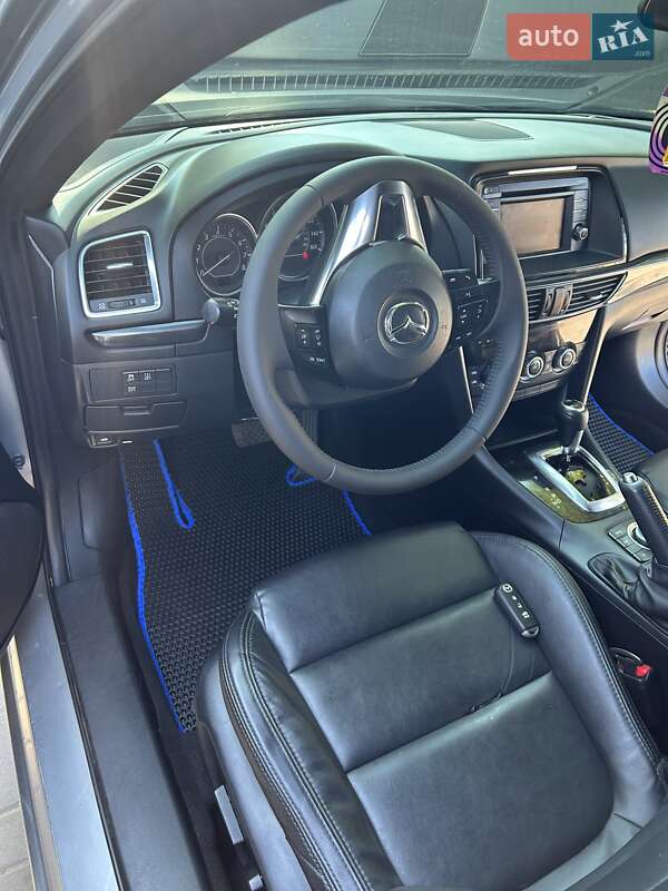 Седан Mazda 6 2013 в Дніпрі