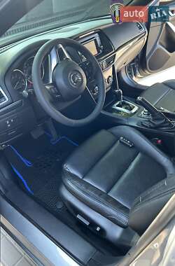 Седан Mazda 6 2013 в Днепре