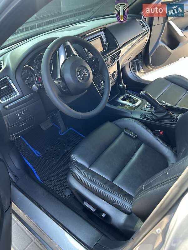Седан Mazda 6 2013 в Дніпрі