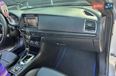 Седан Mazda 6 2013 в Днепре