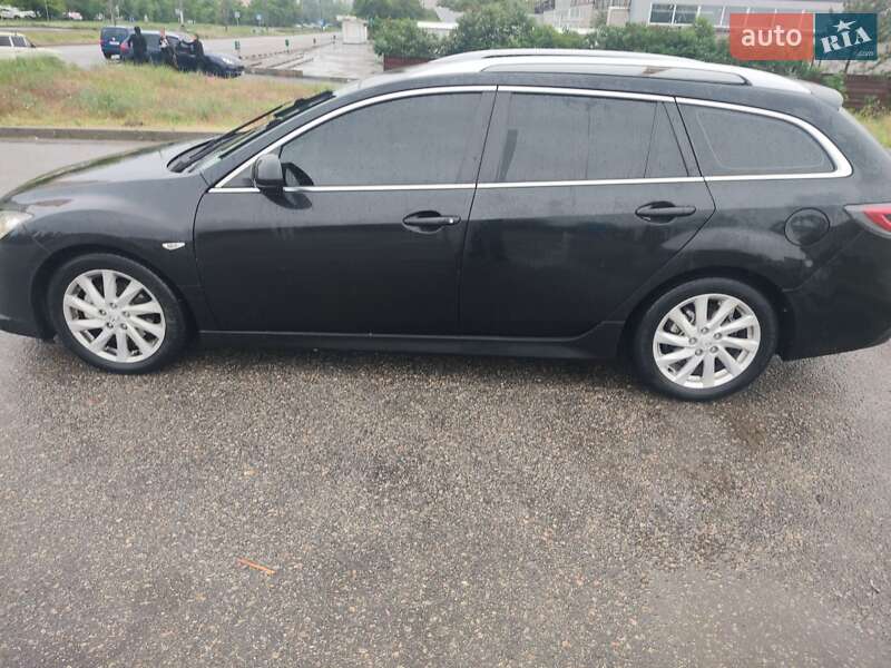 Універсал Mazda 6 2011 в Запоріжжі
