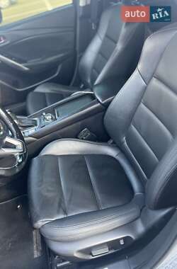 Седан Mazda 6 2016 в 