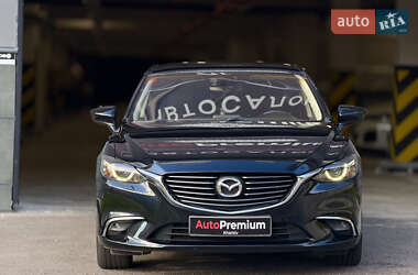 Седан Mazda 6 2015 в 