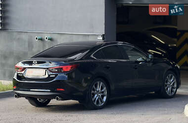 Седан Mazda 6 2015 в 