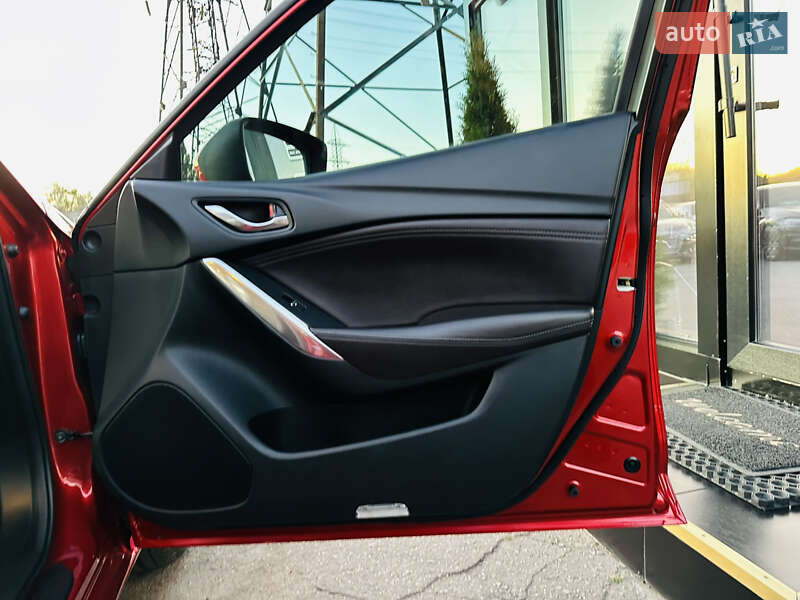 Седан Mazda 6 2017 в Харькове