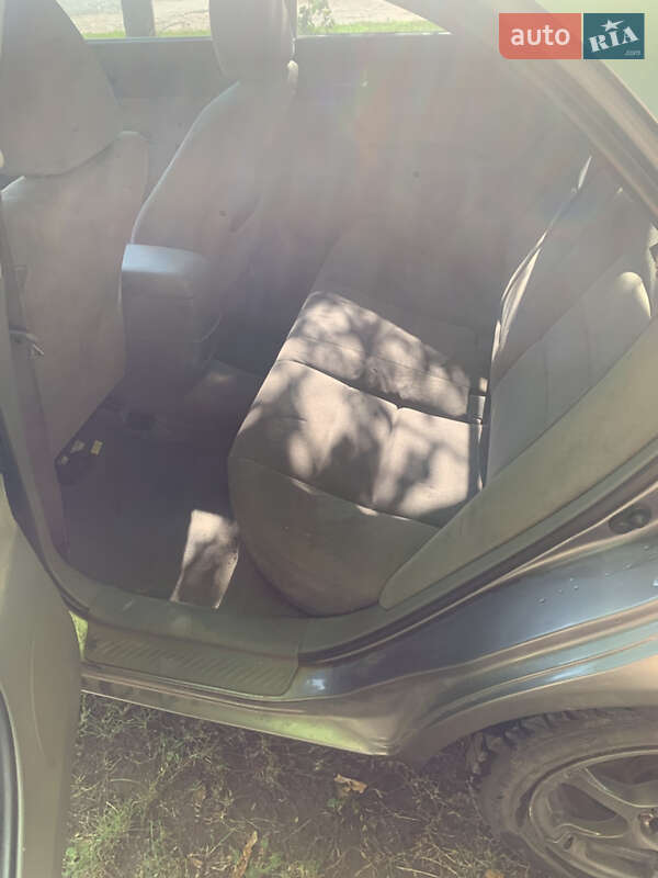 Седан Mazda 6 2004 в Харкові