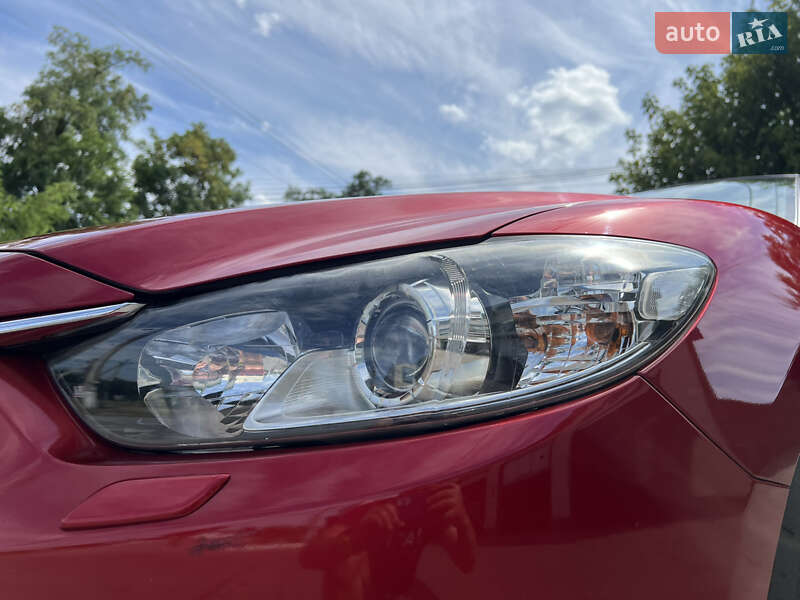 Седан Mazda 6 2016 в Запорожье