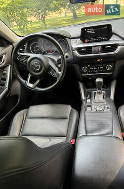 Седан Mazda 6 2016 в 