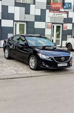 Седан Mazda 6 2015 в 