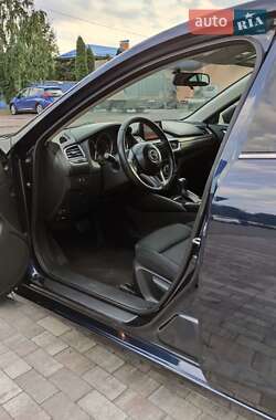 Седан Mazda 6 2015 в 