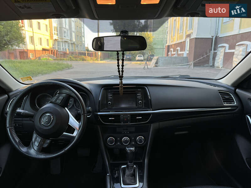 Седан Mazda 6 2014 в Чернигове