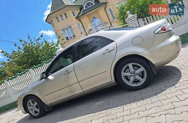 Седан Mazda 6 2003 в Черновцах