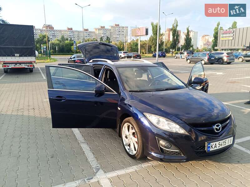 Универсал Mazda 6 2010 в Киеве