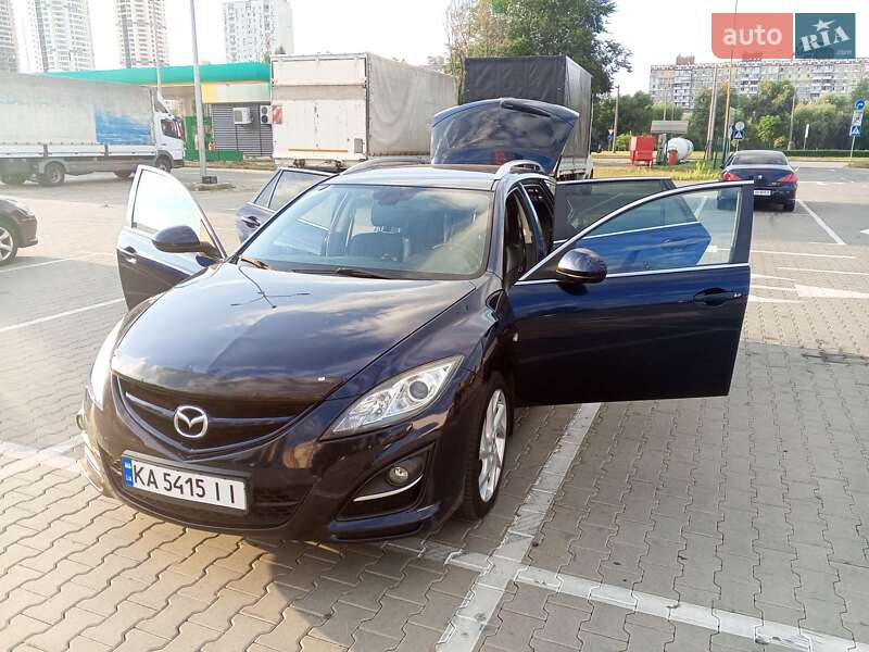 Универсал Mazda 6 2010 в Киеве