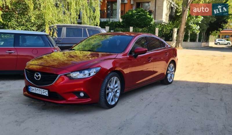 Седан Mazda 6 2014 в 
