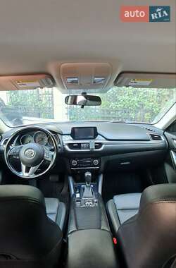Седан Mazda 6 2014 в 