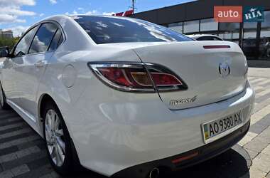 Седан Mazda 6 2011 в 