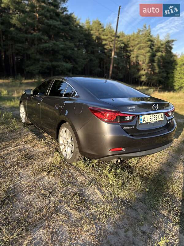 Седан Mazda 6 2014 в Кременчуге