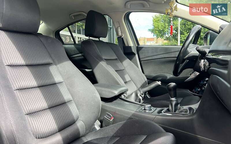 Седан Mazda 6 2012 в Ивано-Франковске