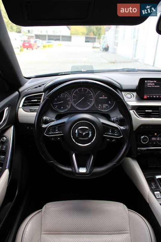 Седан Mazda 6 2016 в Черкассах