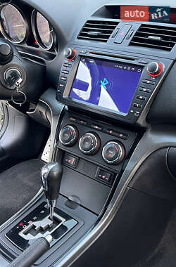 Седан Mazda 6 2010 в 