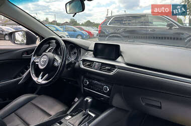 Седан Mazda 6 2017 в 