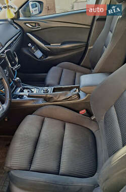 Седан Mazda 6 2013 в 