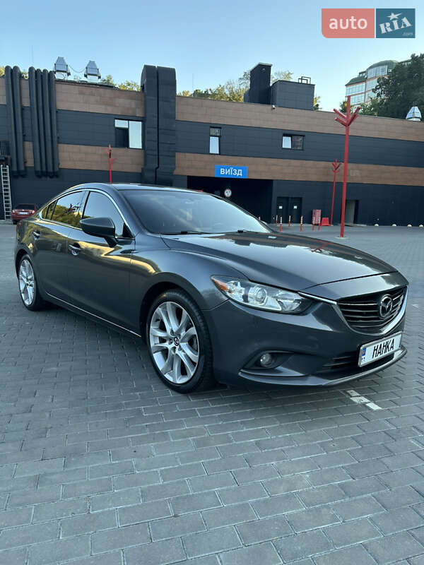 Седан Mazda 6 2015 в Звенигородке