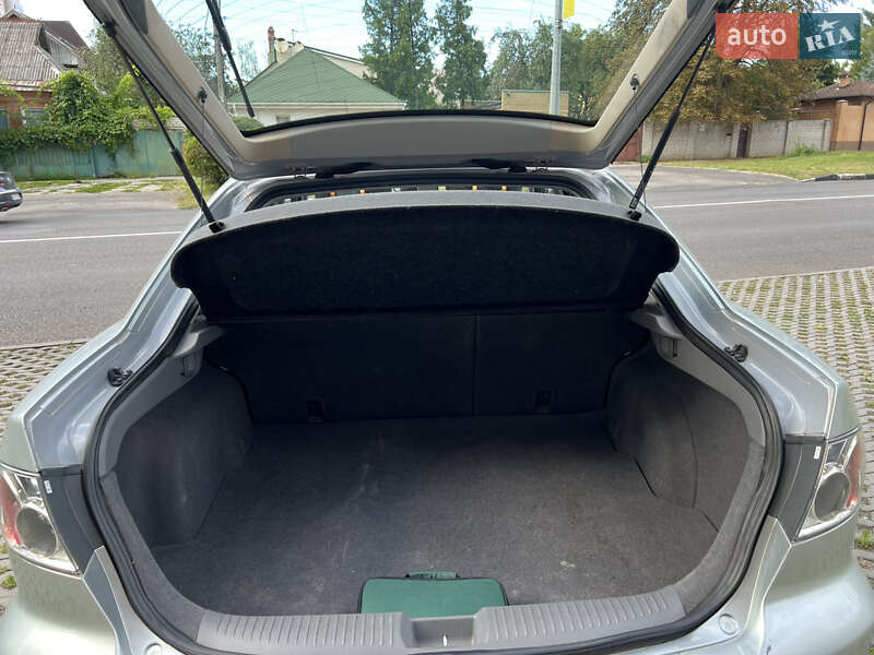 Лифтбек Mazda 6 2004 в Харькове