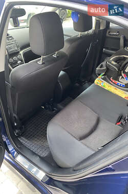Седан Mazda 6 2011 в 