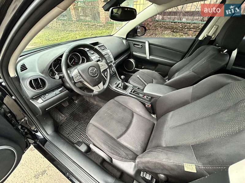 Седан Mazda 6 2009 в Николаеве